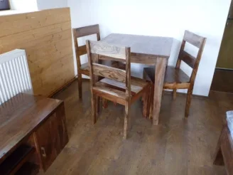 Zakázková výroba - AV Interiéry