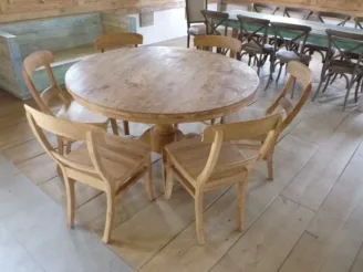 Zakázková výroba - AV Interiéry