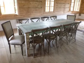 Zakázková výroba - AV Interiéry