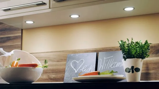 Osvětlení kuchyně - AV Interiéry